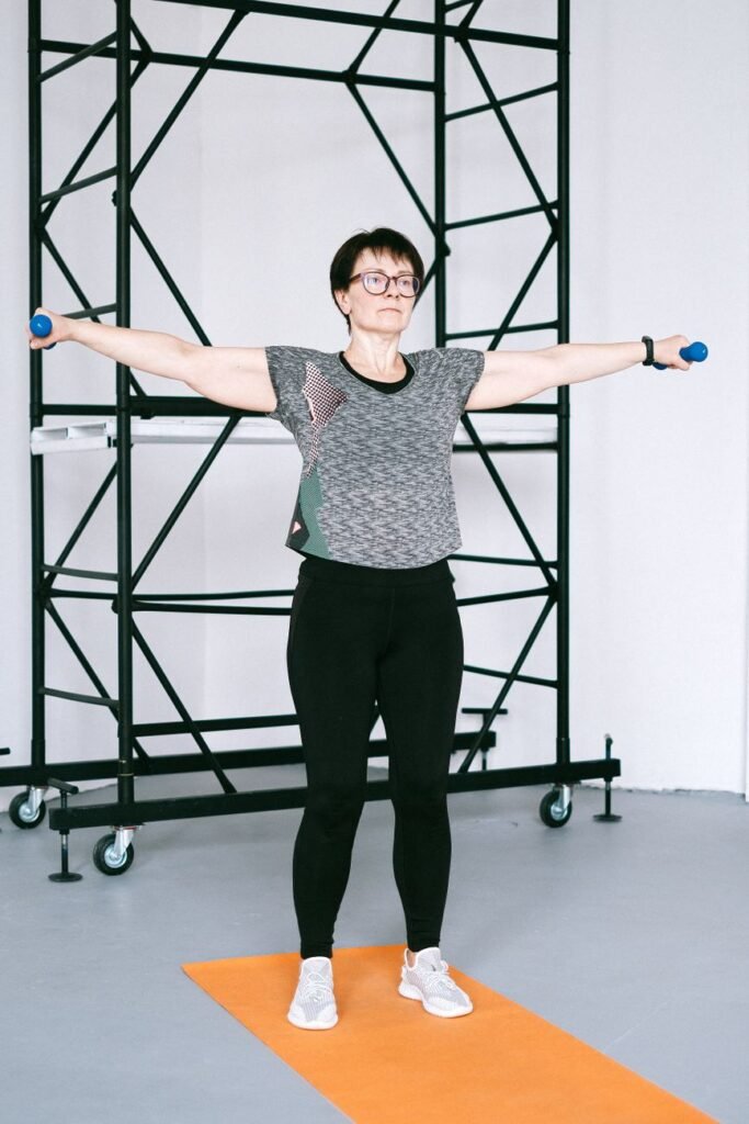 desk job exercises to reduce stiffness and improve movement